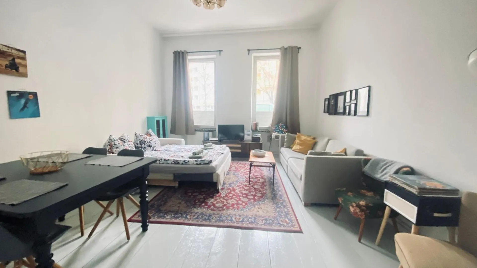 Daire Gemuetliche 2-Zimmer Wohnung Mit Kleinen Bad Berlin